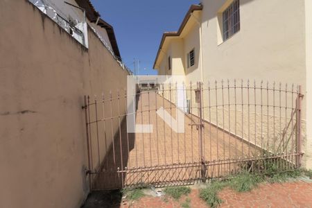 Casa à venda com 600m², 5 quartos e 20 vagasQuintal