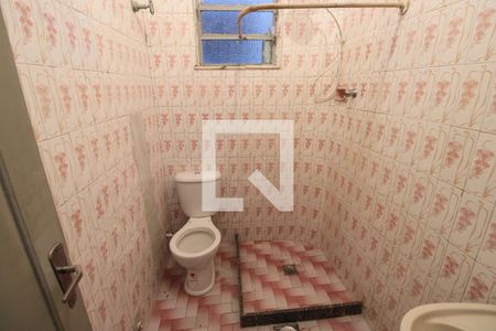 Banheiro de casa para alugar com 2 quartos, 60m² em Madureira, Rio de Janeiro