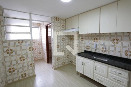 Apartamento à venda com 90m², 3 quartos e 1 vagaCozinha