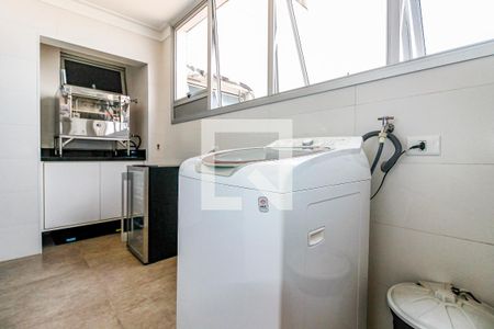 Apartamento à venda com 154m², 3 quartos e 1 vagaÁrea de Serviço