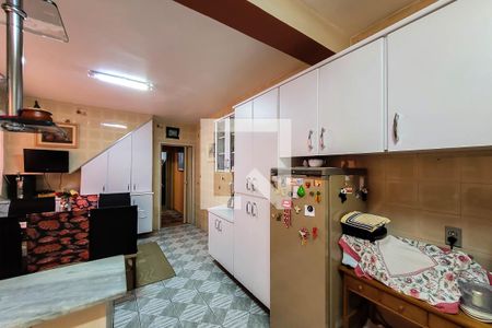 Casa à venda com 150m², 3 quartos e 2 vagasCozinha