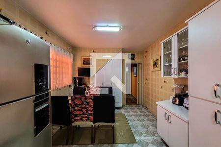 Casa à venda com 150m², 3 quartos e 2 vagasCozinha