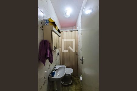  Lavabo de casa para alugar com 3 quartos, 150m² em Jardim Clímax, São Paulo