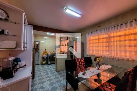 Casa à venda com 150m², 3 quartos e 2 vagasCozinha