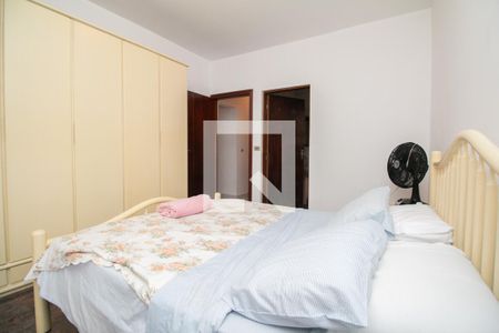 Casa à venda com 200m², 5 quartos e 2 vagasSuíte 2