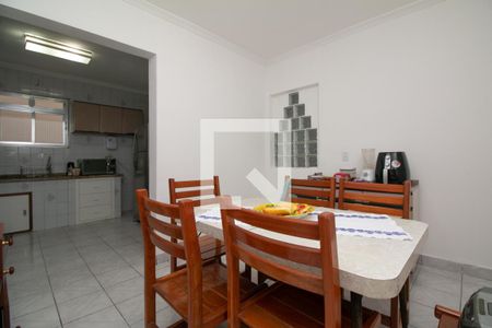 Casa à venda com 200m², 5 quartos e 2 vagasCopa