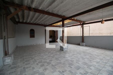 Casa à venda com 200m², 5 quartos e 2 vagasVaranda Suíte 2