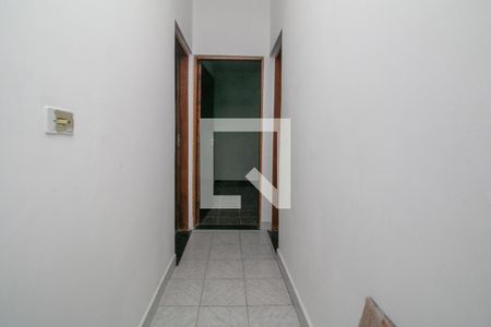 Casa à venda com 200m², 5 quartos e 2 vagasCorredor