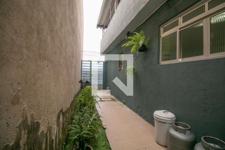 Casa à venda com 200m², 5 quartos e 2 vagasCorredor de entrada
