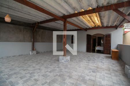 Casa à venda com 200m², 5 quartos e 2 vagasVaranda Suíte 2