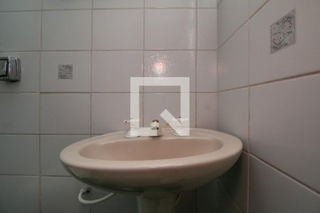 Casa à venda com 200m², 5 quartos e 2 vagasBanheiro 