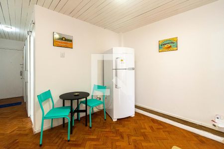 Sala de apartamento para alugar com 1 quarto, 55m² em Copacabana, Rio de Janeiro