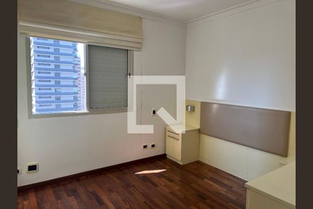 Suíte de apartamento para alugar com 3 quartos, 186m² em Vila Clementino, São Paulo