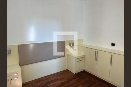 Apartamento à venda com 186m², 3 quartos e 2 vagasSuíte
