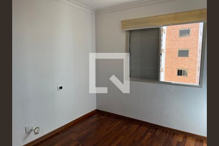 Apartamento à venda com 186m², 3 quartos e 2 vagasQuarto 1