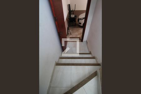 Escada de casa à venda com 3 quartos, 300m² em Bairro das Palmeiras, Campinas
