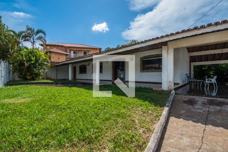Casa à venda com 770m², 5 quartos e 9 vagasFachada