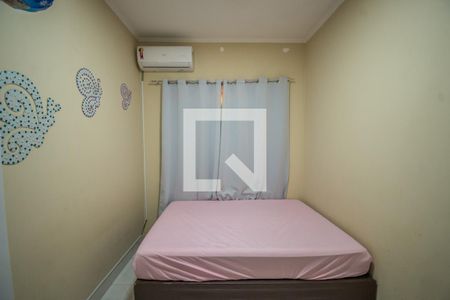 Casa à venda com 770m², 5 quartos e 9 vagasQuarto