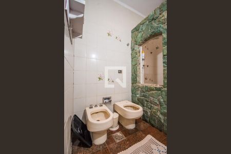 Casa à venda com 770m², 5 quartos e 9 vagasBanheiro da Suíte 3