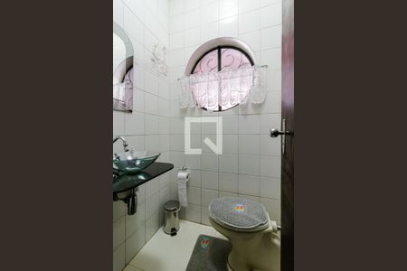 Lavabo de casa para alugar com 3 quartos, 110m² em Cambuci, São Paulo