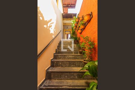 Casa à venda com 150m², 3 quartos e 1 vagaEscada Externa