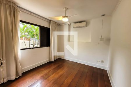Apartamento à venda com 153m², 3 quartos e 3 vagasSuíte