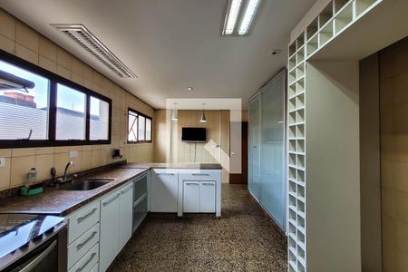 Apartamento à venda com 153m², 3 quartos e 3 vagasCozinha