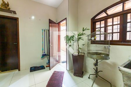 Casa à venda com 300m², 3 quartos e 4 vagas Casa à venda com 300m², 3 quartos e 4 vagasÁrea de Serviço