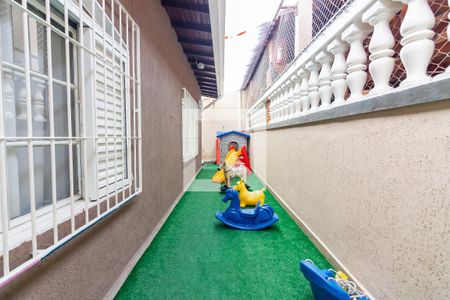 Casa à venda com 300m², 3 quartos e 4 vagas Casa à venda com 300m², 3 quartos e 4 vagasQuintal