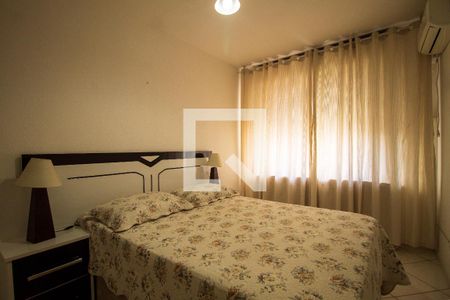 Quarto  de apartamento à venda com 1 quarto, 42m² em Cavalhada, Porto Alegre