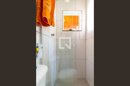 Casa à venda com 200m², 3 quartos e 4 vagasBanheiro suíte 1