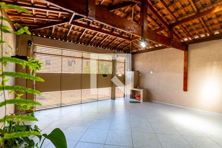 Casa à venda com 200m², 3 quartos e 4 vagasGaragem 