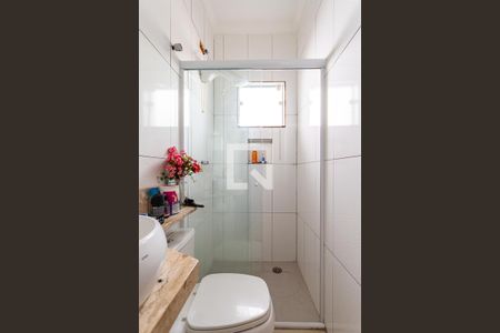 Casa à venda com 200m², 3 quartos e 4 vagasBanheiro da suíte 3