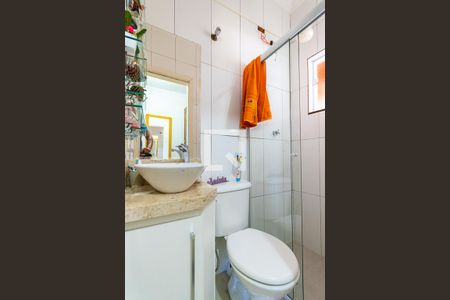 Banheiro suíte 1 de casa à venda com 3 quartos, 200m² em Jardim Popular, São Paulo