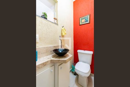 Lavabo  de casa à venda com 3 quartos, 200m² em Jardim Popular, São Paulo