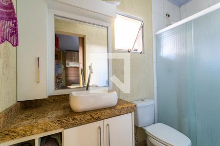 Casa à venda com 200m², 3 quartos e 4 vagasBanheiro da suíte 4