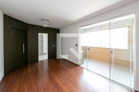 Apartamento à venda com 80m², 3 quartos e 2 vagasSala