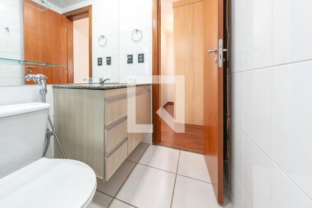 Apartamento à venda com 80m², 3 quartos e 2 vagasBanheiro da Suíte