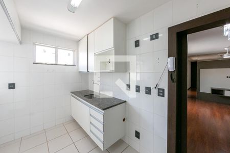 Apartamento à venda com 80m², 3 quartos e 2 vagasCozinha