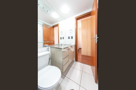 Apartamento à venda com 80m², 3 quartos e 2 vagasBanheiro da Suíte