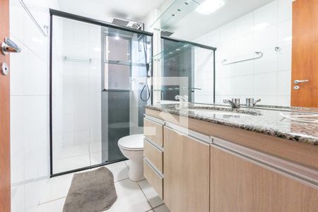 Apartamento à venda com 80m², 3 quartos e 2 vagasBanheiro da Suíte
