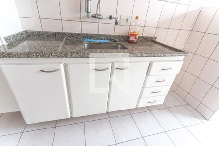 Apartamento para alugar com 64m², 2 quartos e 1 vagaArmário