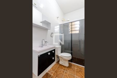 Banheiro de casa para alugar com 1 quarto, 90m² em Parque Edu Chaves, São Paulo