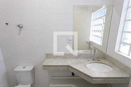Apartamento para alugar com 60m², 1 quarto e sem vagaBanheiro