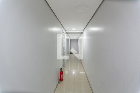 Apartamento à venda com 70m², 2 quartos e sem vagaCorredor