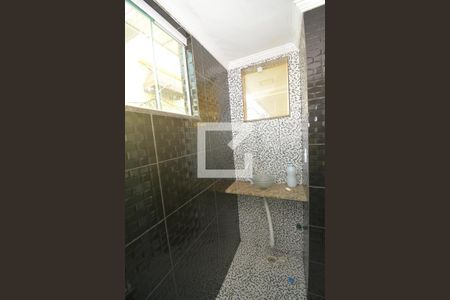 Casa à venda com 70m², 2 quartos e sem vagaBanheiro da Suíte