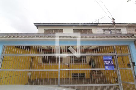 Casa de condomínio à venda com 207m², 4 quartos e 3 vagasFachada