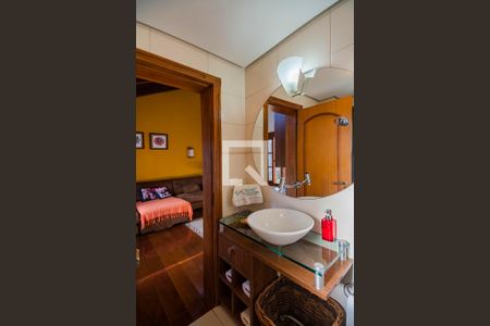 Apartamento à venda com 164m², 2 quartos e 2 vagasBanheiro 2