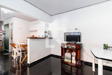 Casa à venda com 320m², 9 quartos e 2 vagas Casa à venda com 320m², 9 quartos e 2 vagasSala casa 4