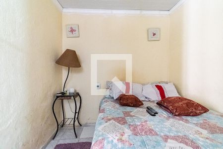 Casa à venda com 320m², 9 quartos e 2 vagas Casa à venda com 320m², 9 quartos e 2 vagasQuarto casa 3